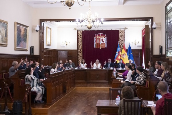 La Diputación rechaza la financiación singular para Cataluña con los votos a favor del PP y Vox