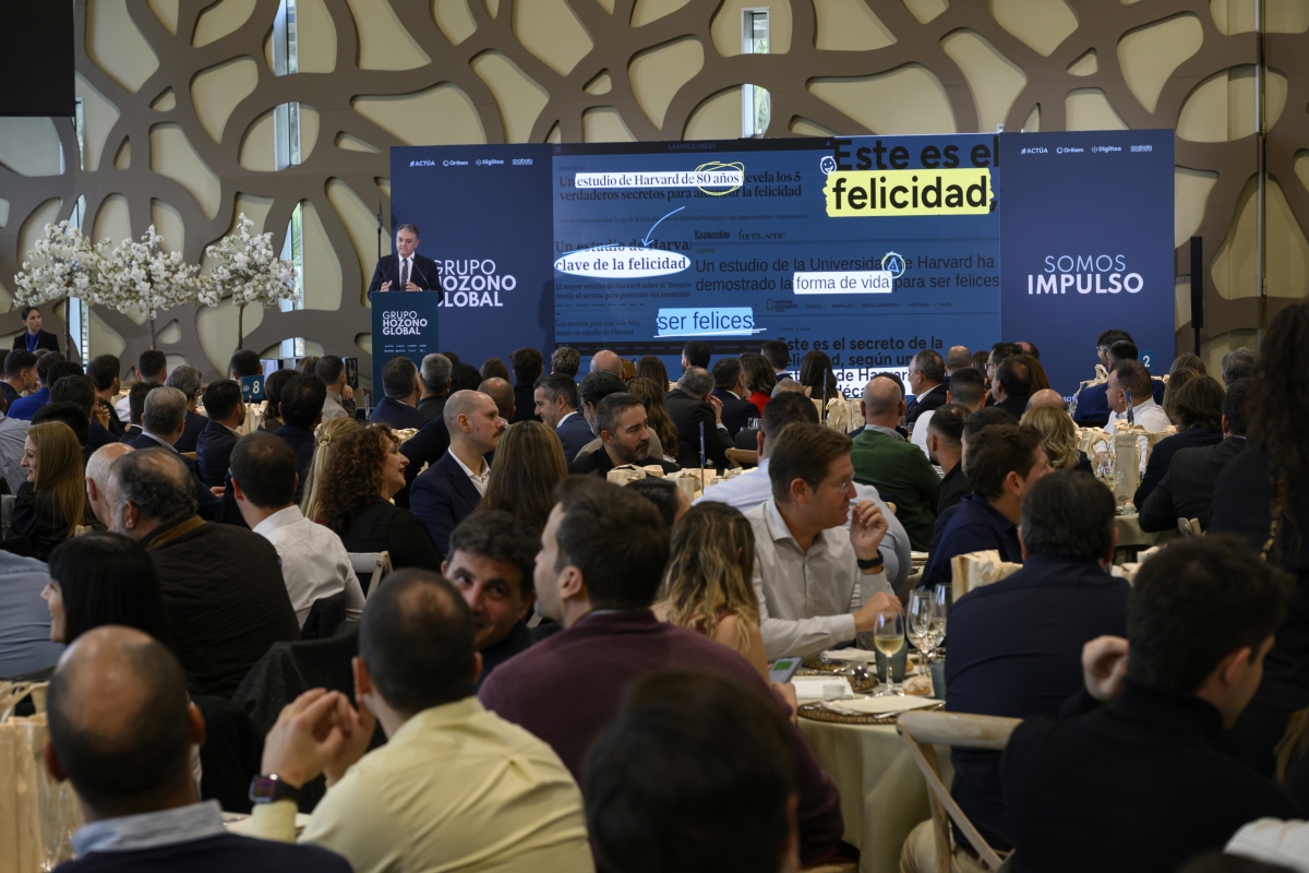 Hozono Global hace balance del año en una multitudinaria convención ante 500 profesionales