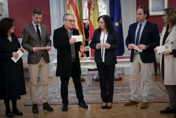 La Sindicatura de Comptes entrega su informe a Les Corts, en el que alerta de múltiples deficiencias
