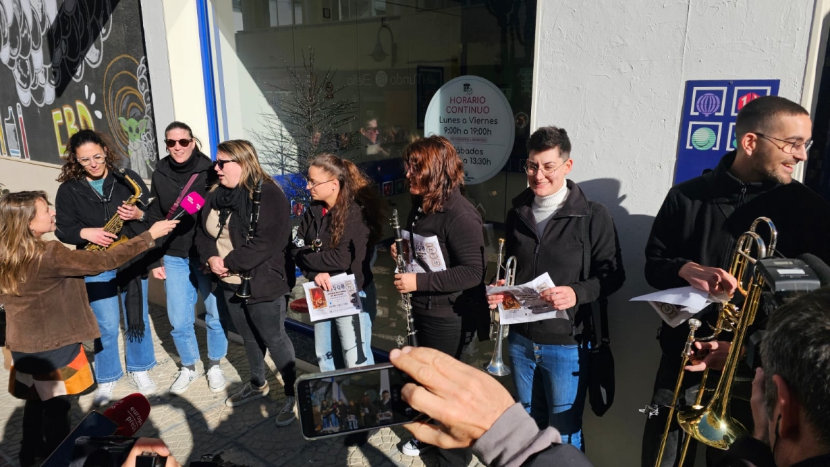 La banda de música de Teulada reparte 16 millones con el cuarto premio de la Lotería de Navidad 