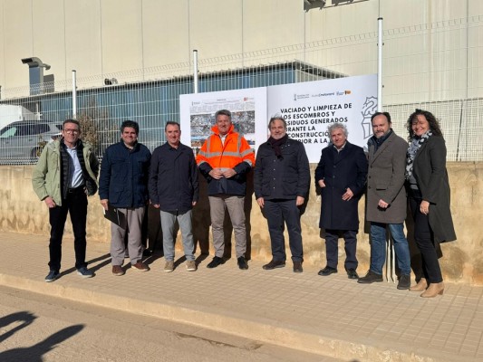 El Consell retira 2.700 toneladas de escombros en Riba-roja de Túria y finaliza el dispositivo de residuos de la Dana