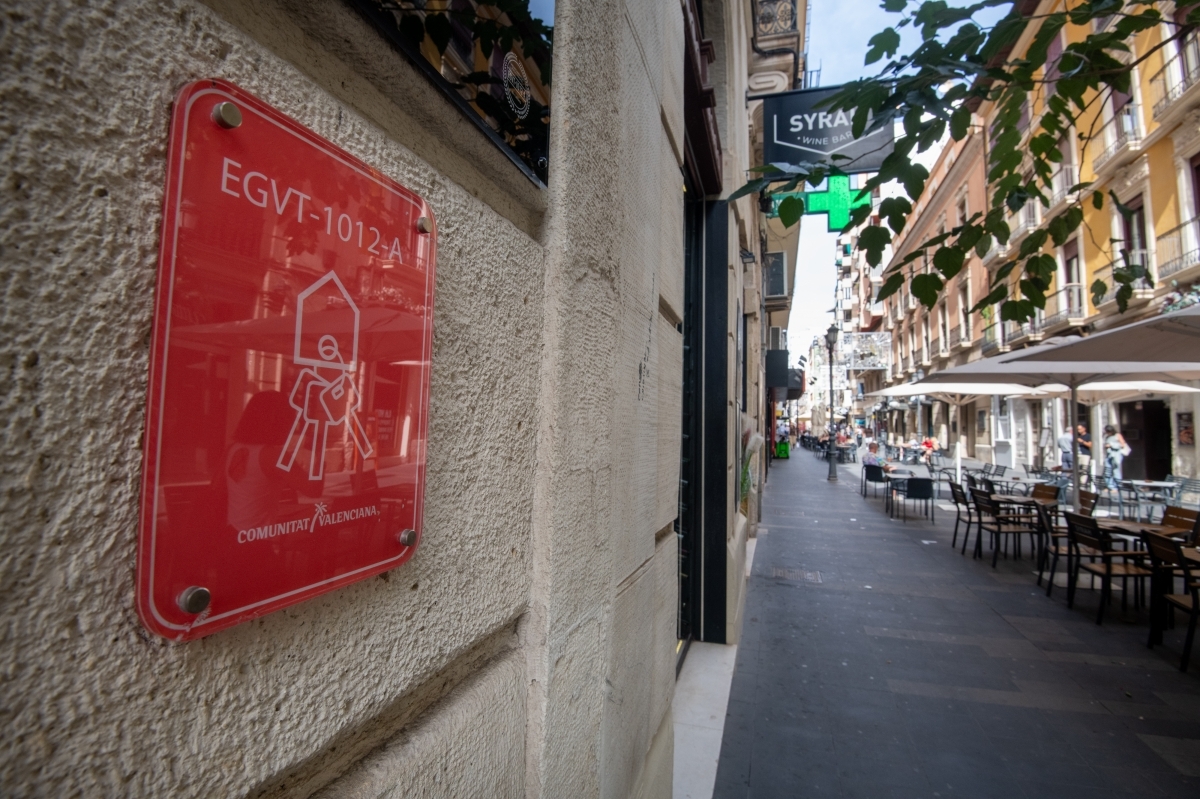 APTUR CV dobla el pulso e impugnará las ratios máximas para los alojamientos en Alicante