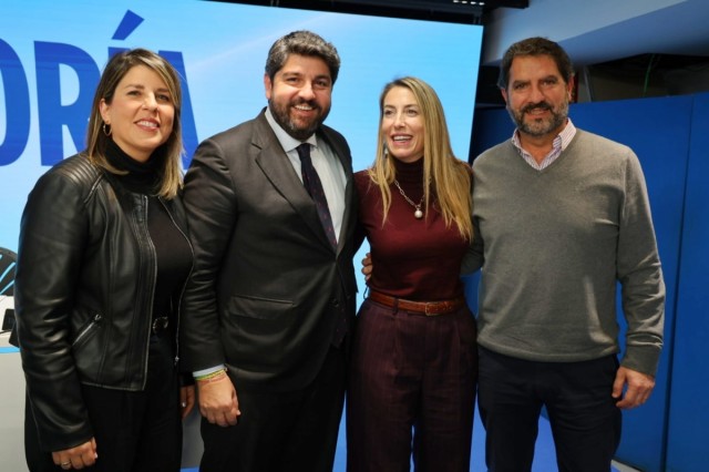 Las reacciones murcianas a las elecciones extremeñas