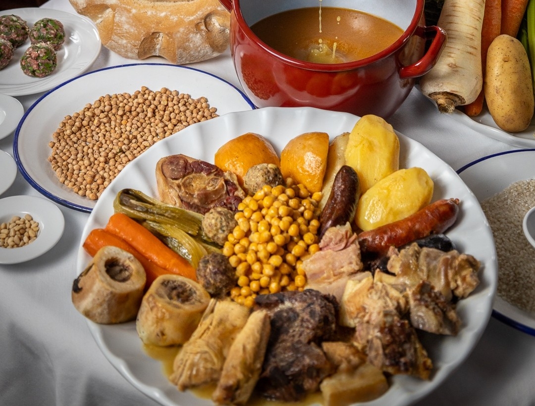 Cómo preparar un puchero por Navidad con la calidad de una estrella Michelin