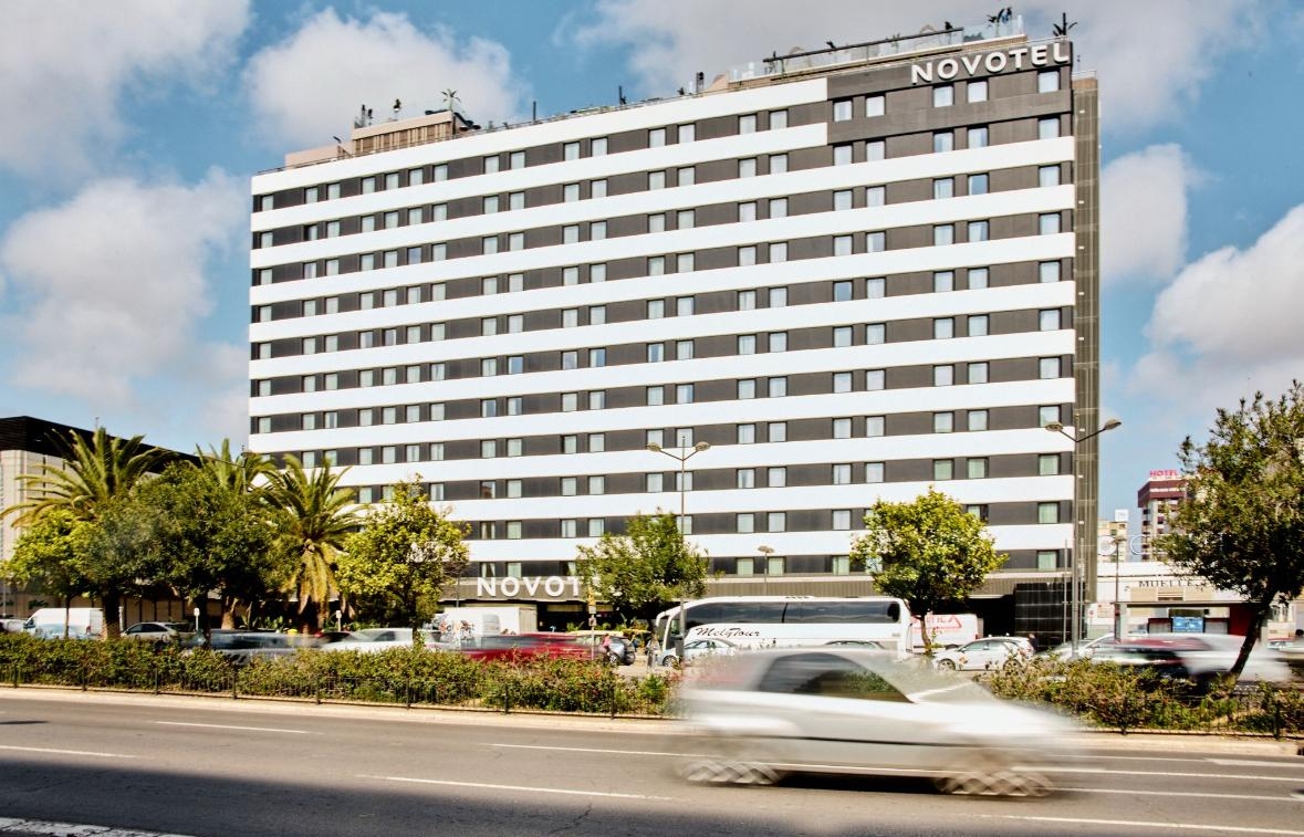 La socimi Ibervalles compra el hotel Novotel de Nuevo Centro