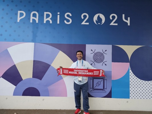El profesor de la UMH Raúl Reina, integrante en el Equipo Paralímpico Español en Paris 2024
