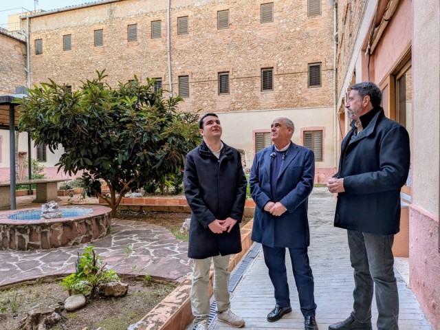 Benicarló formalitza la compra del convent de les Concepcionistes Franciscanes per a atendre els majors