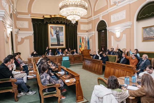 Luz verde al presupuesto de 253 millones de Castelló para 2026: el Mercado Central o la vivienda, sus ejes
