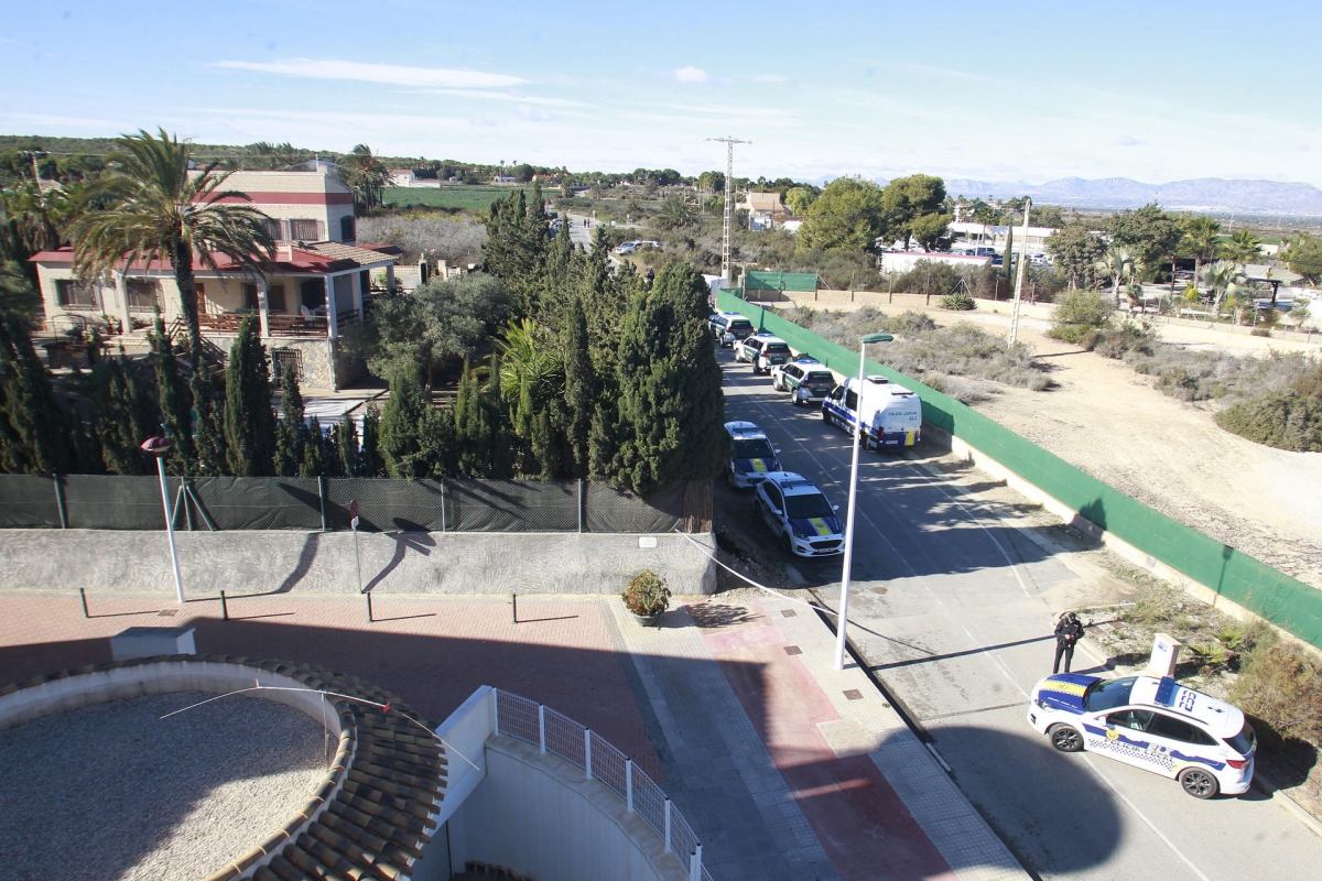 Detenidos los dos atrincherados en Elche que habían matado a dos hombres