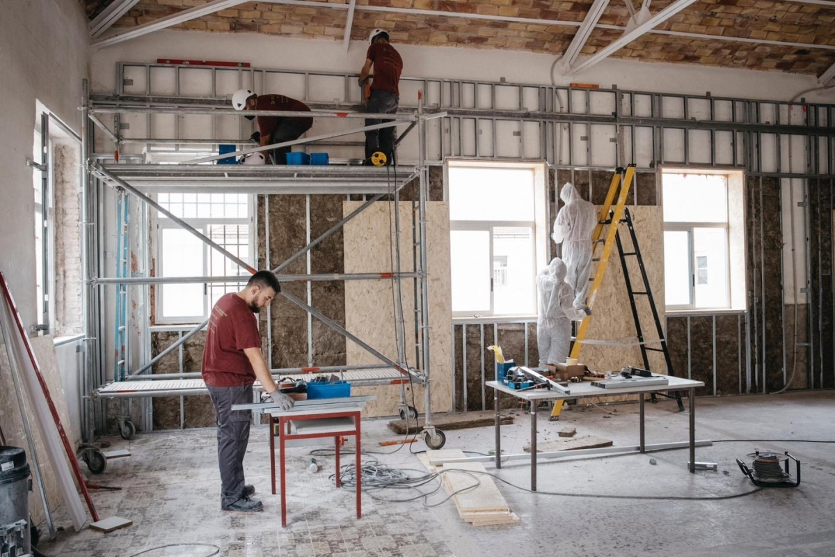 Carpintería, electricidad o agricultura: Castelló 'pesca' 1,6 millones de Labora para talleres de empleo