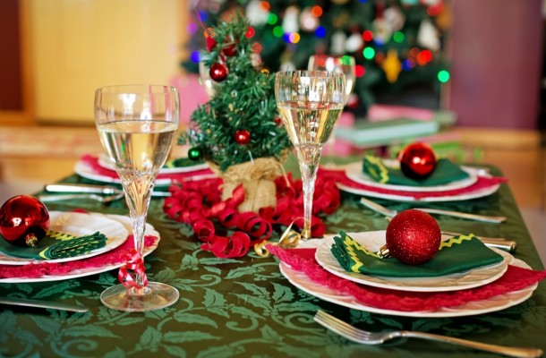 Experta de Vithas explica cómo disfrutar de las comidas navideñas sin poner en riesgo la salud