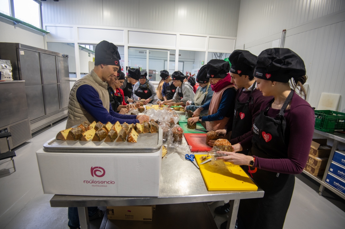 Menús de Nochebuena de Alicante Gastronómica Solidaria, en imágenes