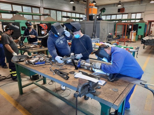 La Región de Murcia reduce el paro un 11% y alcanza un nuevo récord de trabajadores: 711.500 ocupados