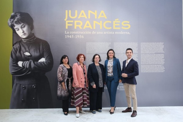 La dicotomía de Juana Francés plasmada en teatro: la artista oscura y la persona cercana