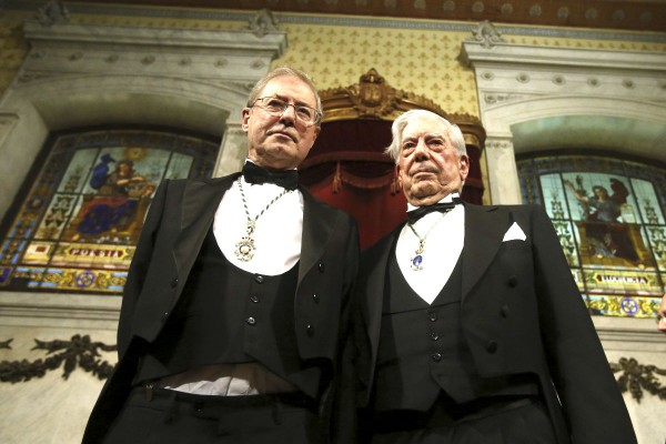 La mafia roja y la evasión fiscal. Los intelectuales hablan de sí mismos
