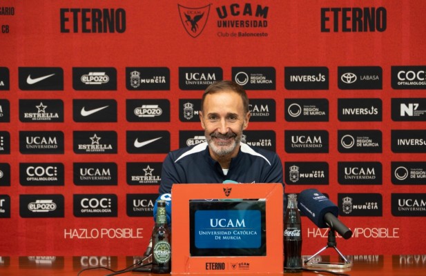 El UCAM CB juega en Granada tratando de 