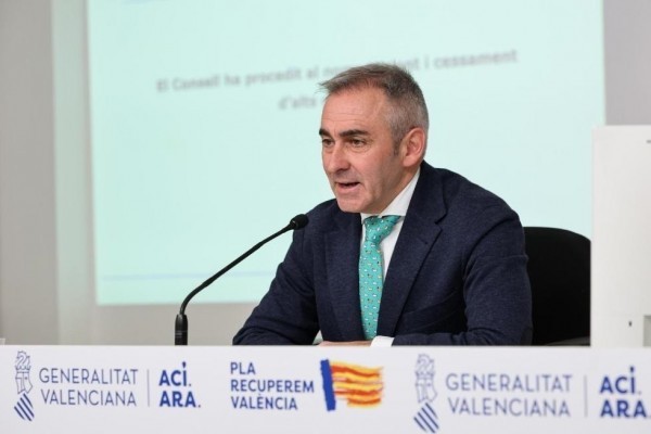 El Consell aprueba un segundo decreto de simplificación que afecta a 96 normas y combate la 