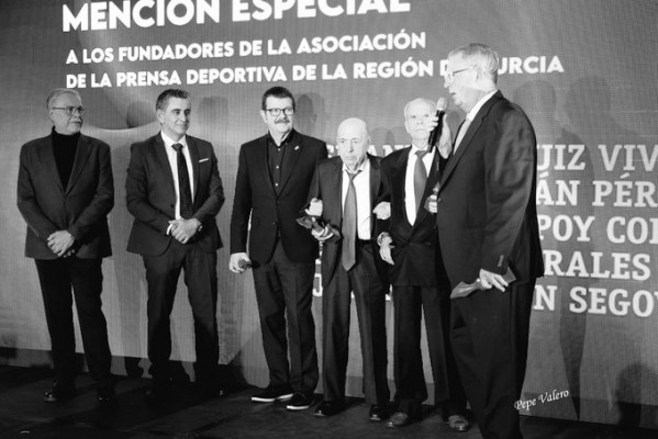 Fallece a los 77 años Benjamín Abellán, periodista deportivo que presidió la APDRM