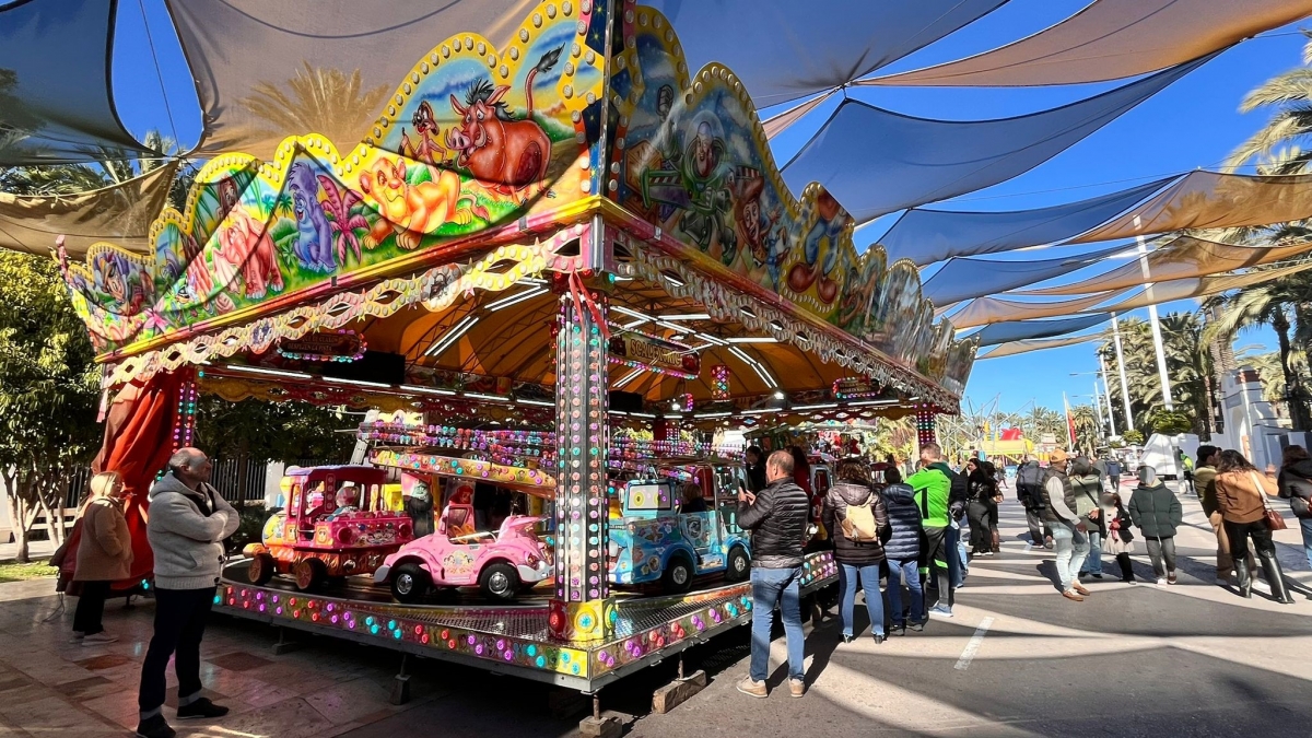 Feria infantil de Navidad, en Elche.