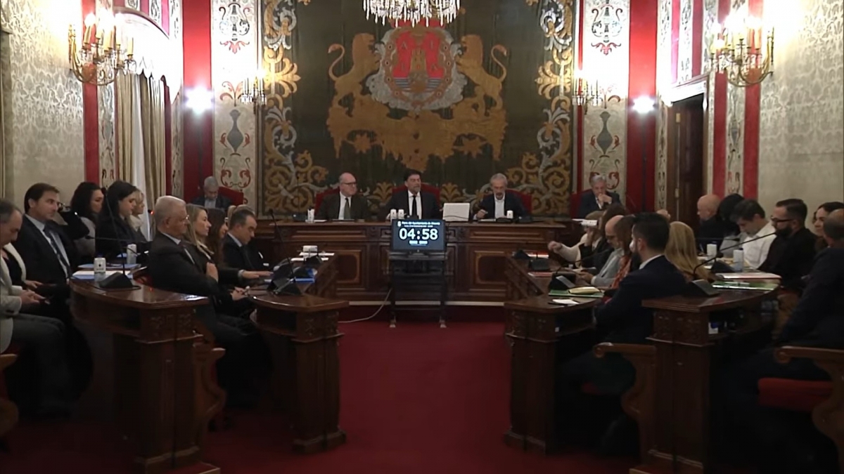 Tres de tres: el PP suma de nuevo a Vox como aliado preferente para aprobar el presupuesto 