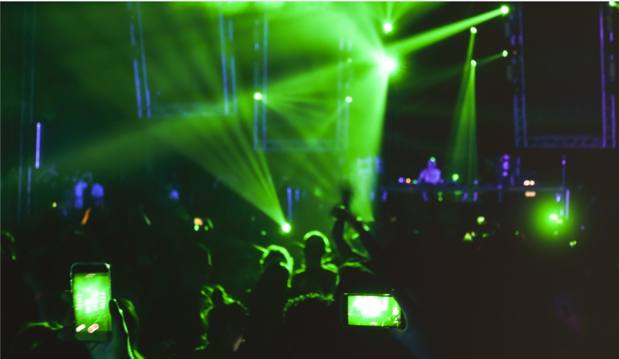 La Nochevieja en Valencia: un 40% de turistas y 4 millones de facturación para los locales de ocio