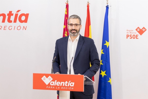 Lucas (PSRM) carga contra el Gobierno regional por la prórroga de los Presupuestos :
