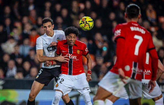 El Valencia busca ganar en Vigo para no volver a cerrar la primera vuelta sin vencer fuera