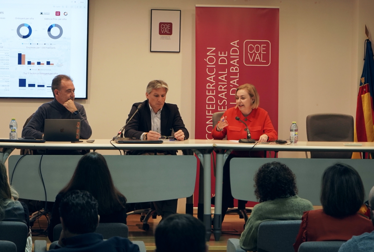 Presentación del informe elaborado por Coeval y el Ayuntamiento de Ontinyent.
