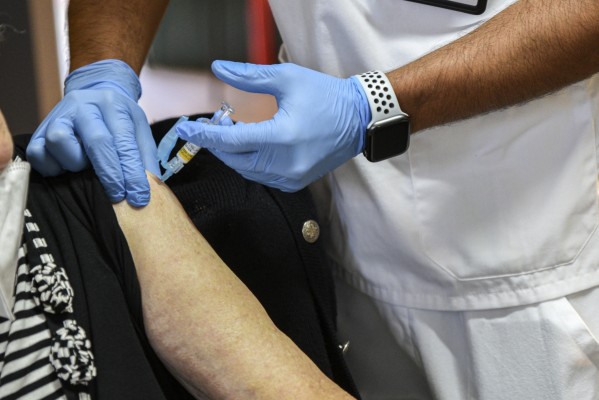 Castellón incrementa un 12,2% la vacunación contra la gripe y supera las 132.600 dosis administradas