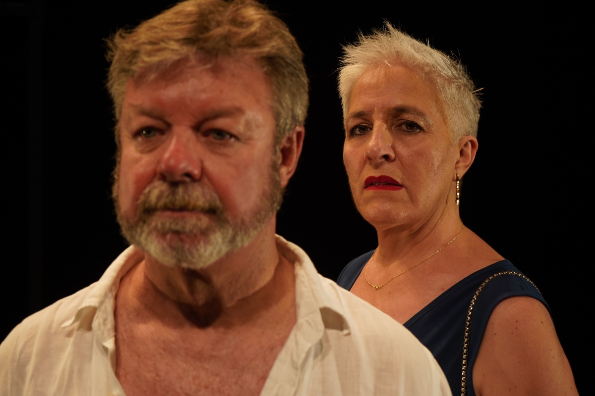 El calor sofocante de 'Una carretera sense arbres' llega al Teatro Círculo