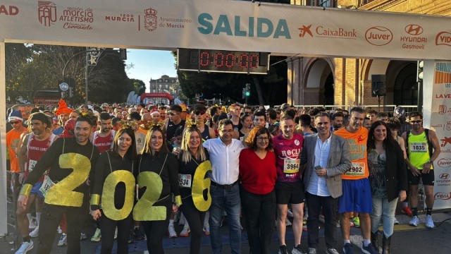 Miguel Alcaraz y Marta Martínez vencen la San Silvestre de Murcia 