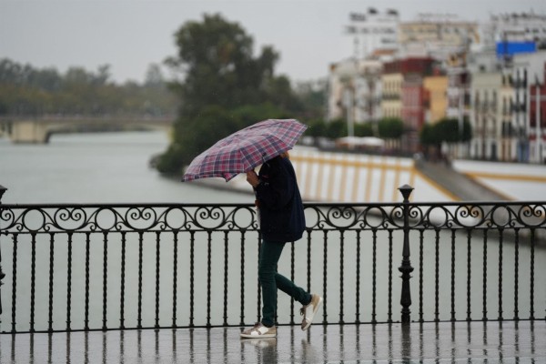 Emergencias emite un aviso especial por lluvias fuertes y temporal marítimo desde el lunes