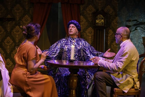 Los teatros de la Región acogen trece funciones este mes de enero dentro del Circuito Profesional y 'MURmurarte' 