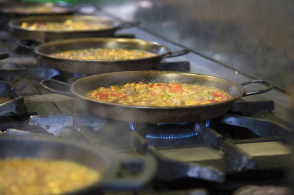 Menores y 'amateurs' y podrán participar en el V Concurso de Mejor Arroz del Mediterráneo
