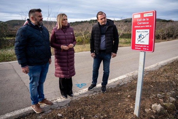 La Diputación de Castellón instala en 40 puertos de montaña señales informativas para ciclistas
