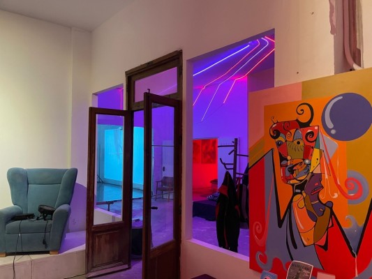 Una antigua fábrica de papel convertida en espacio cultural: así es Proyecto Juby