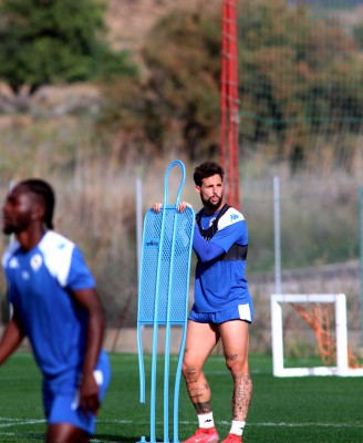 El Hércules CF y 'Beto' Company se reencuentran con su pasado
