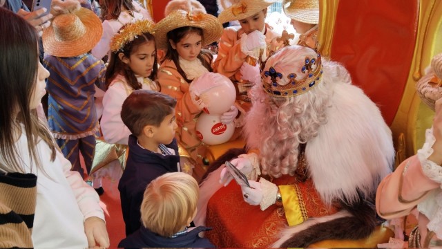 El Ayuntamiento de Murcia recibirá a los Reyes Magos este lunes y mantiene la esperanza de celebrar la cabalgata