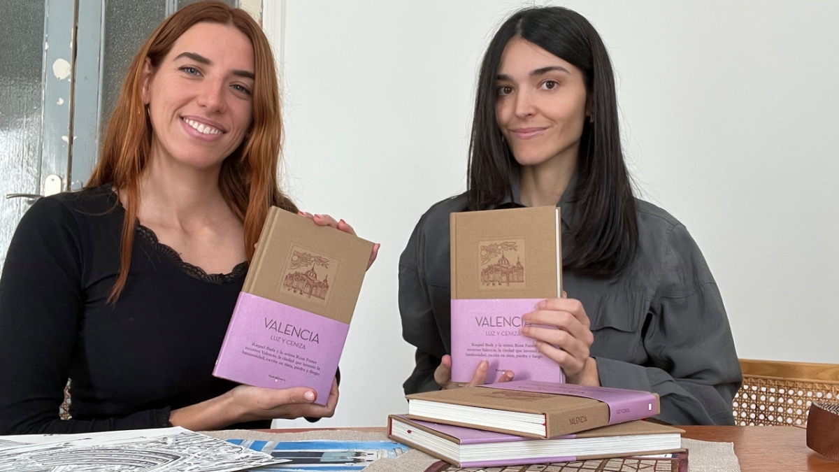 'Valencia. Luz y ceniza', un recorrido por la ciudad entre las tintas de Rosa Fuster