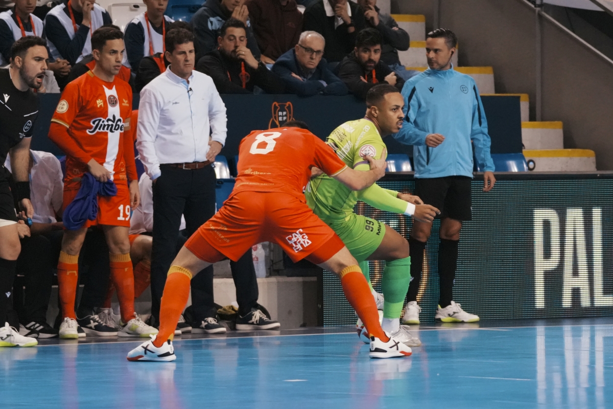  - Foto: JIMBEE CARTAGENA