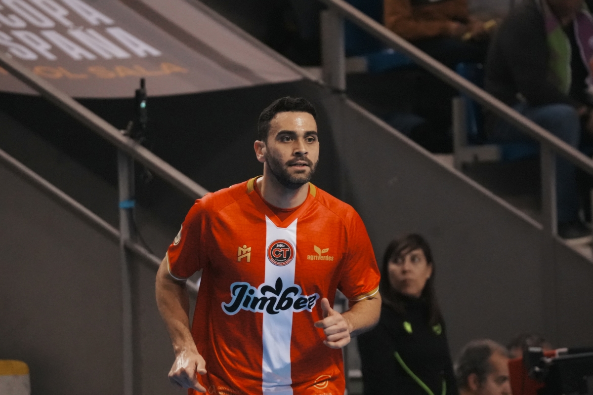  - Foto: JIMBEE CARTAGENA