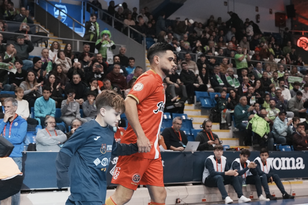  - Foto: JIMBEE CARTAGENA