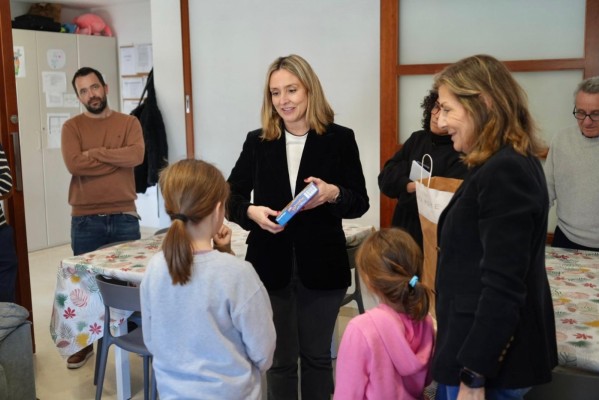 Los juguetes solidarios de la Orquesta Sinfónica de la Región llegan a los niños de los hogares de protección