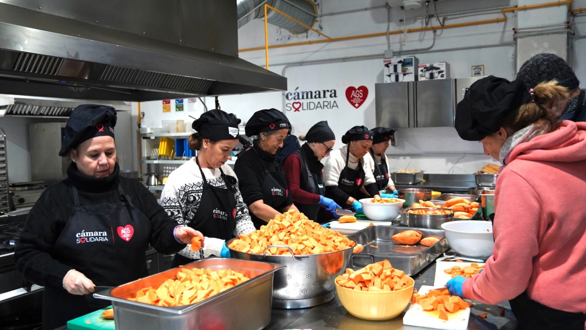 Alicante Gastronómica Solidaria reparte 500 roscones entre colectivos vulnerables de la provincia de Alicante 