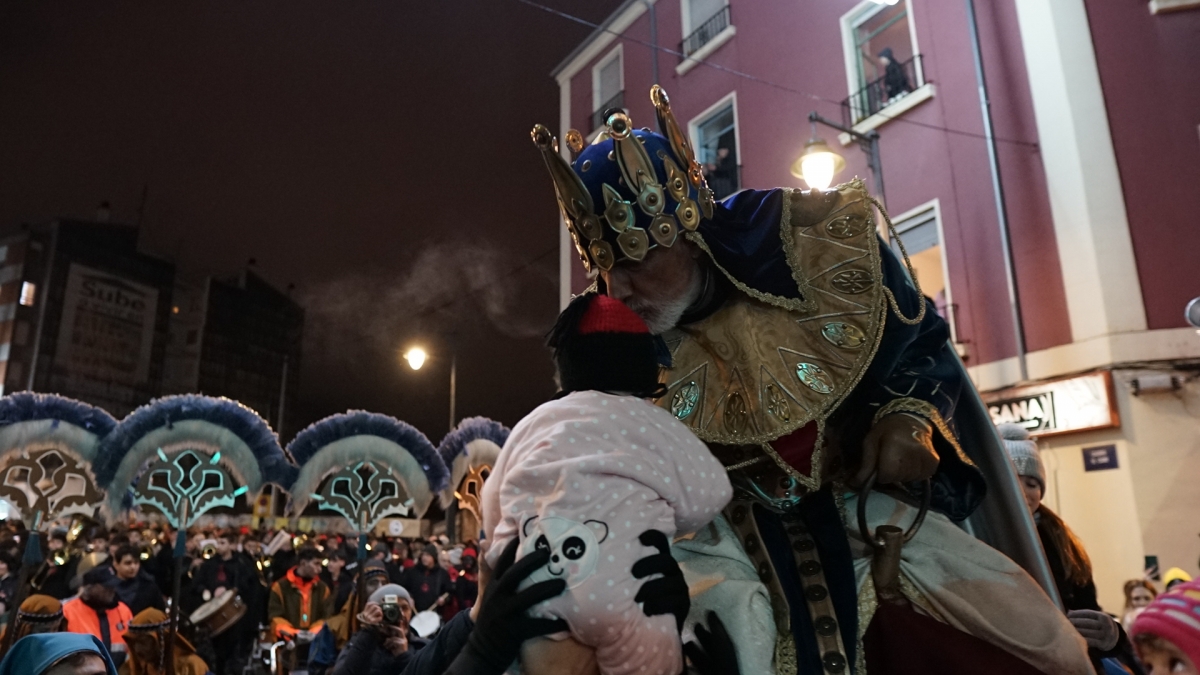 La Cabalgata de Reyes Magos de Alcoy 2026, en imágenes