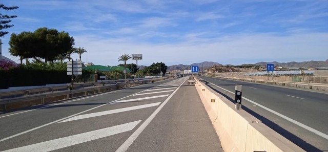Sale a licitación la remodelación de una vía de servicio en la autovía que conecta Lorca y Águilas