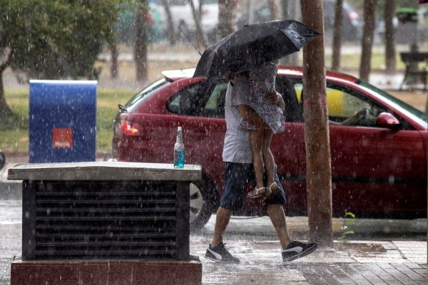 Alerta amarilla en el Altiplano de la Región este lunes por lluvias y tormentas