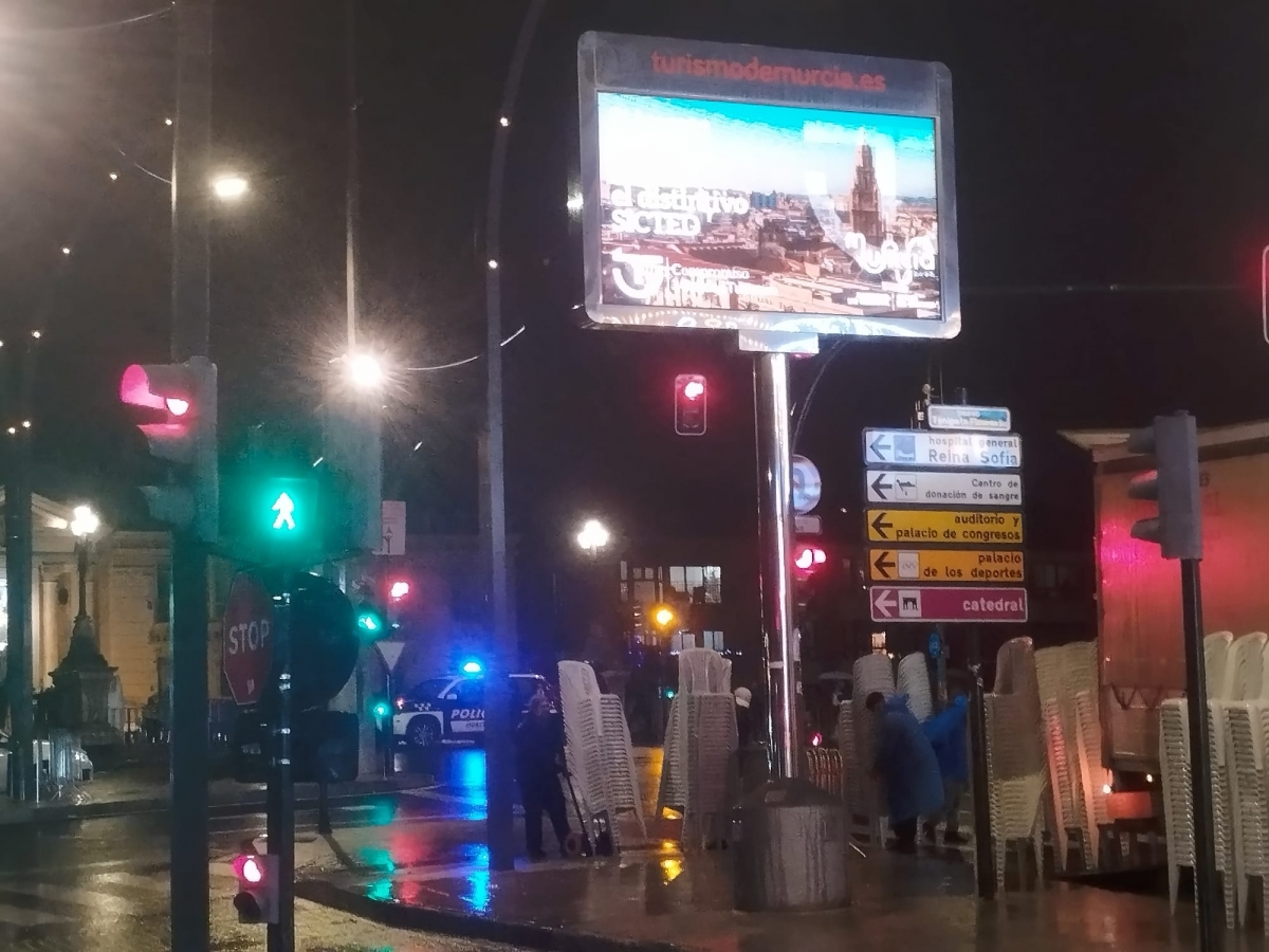 Murcia apuesta por las pantallas táctiles en la calle: arranca el proceso para instalar 40 puntos de gestión digital 