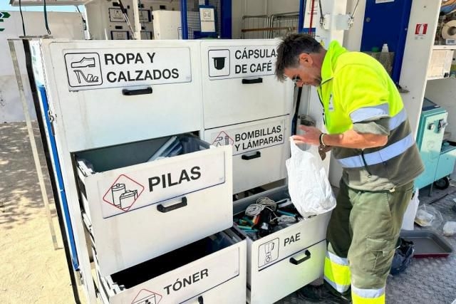 Los dos ecoparques de El Campello baten récords: suman 2.700 depósitos en 2025