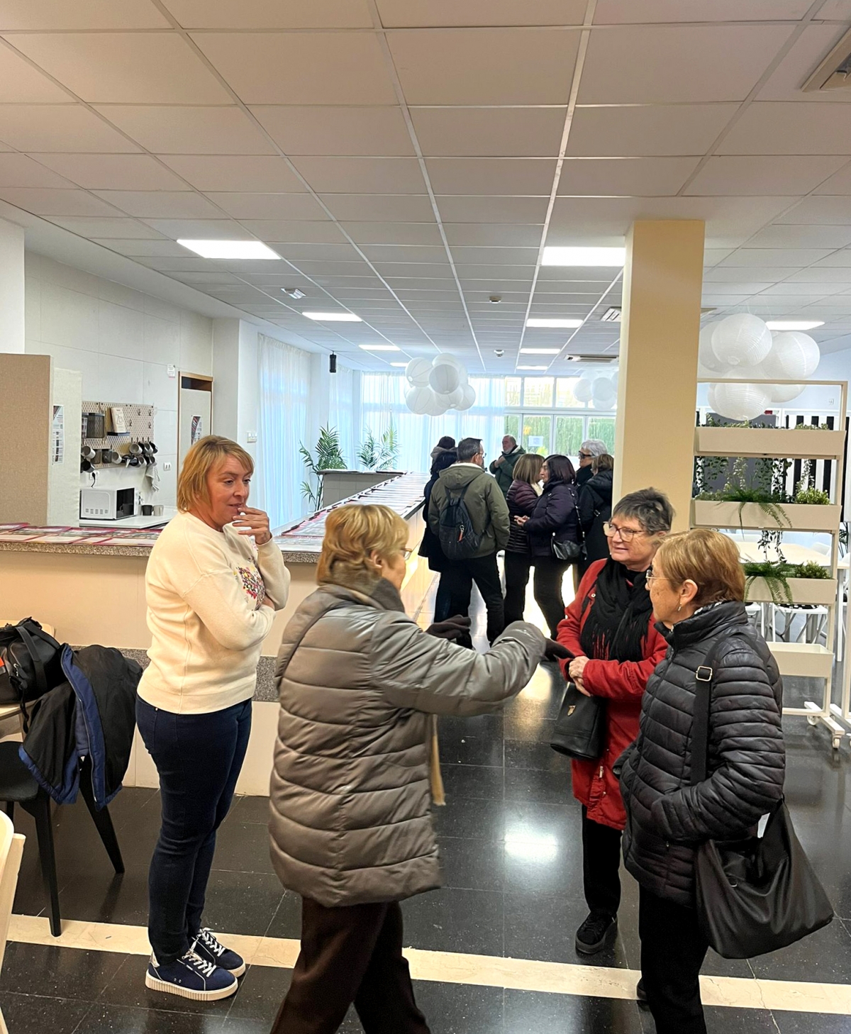 Benetússer renueva al completo el aula multiusos de su Centro Municipal de Convivencia